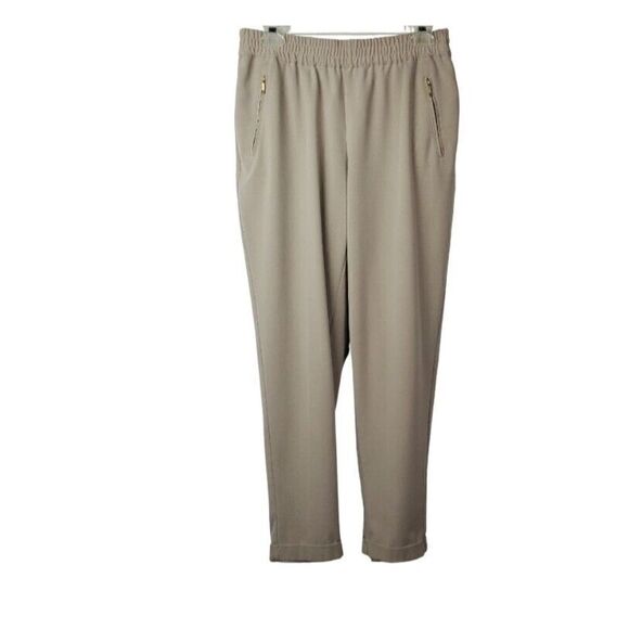 Chico's Pants Size Medium Tan Elastic Waist Pull On Pockets Stretch Corpcore - Picture 6 of 6